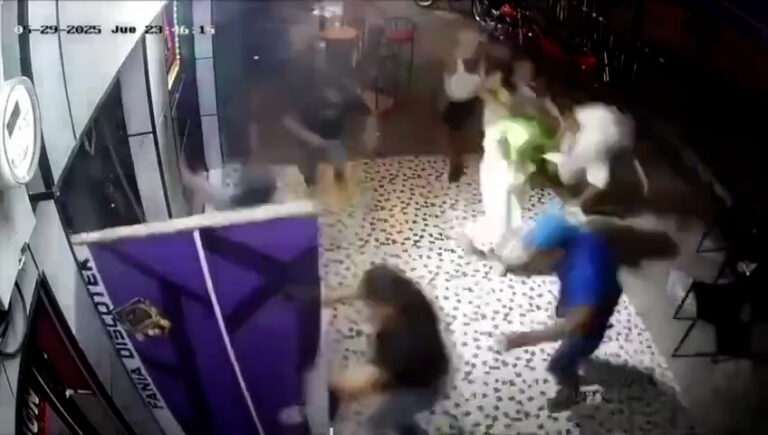 VIOLENTO ATAQUE ARMADO EN DISCOTECA DE BASTIÓN POPULAR DEJA DOS MUJERES FALLECIDAS Y OCHO HERIDOS