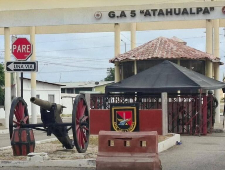 JOVEN MILITAR SE QUITÓ LA VIDA CON SU PROPIA ARMA EN INSTALACIONES DEL GRUPO DE ARTILLERÍA ATAHUALPA EN SALINAS